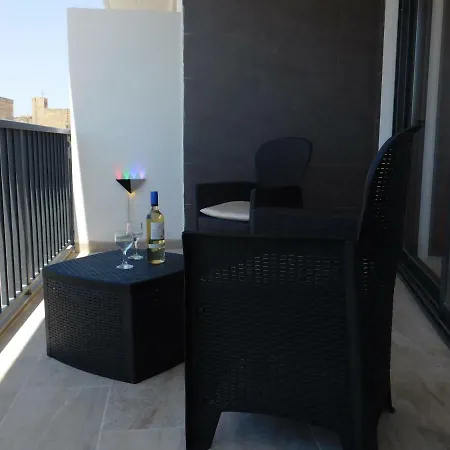 Paradise Apartman *