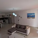 Paradise Apartment Għajnsielem