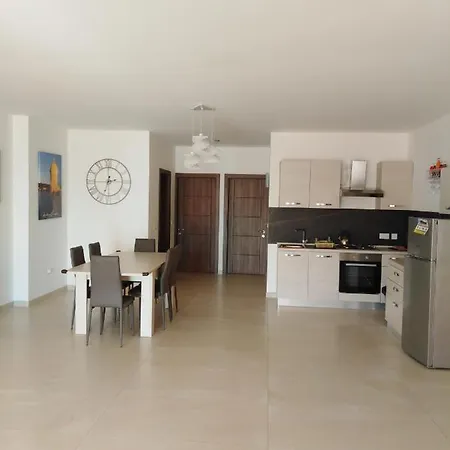 Paradise Apartment