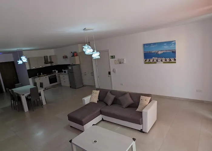 Paradise * Għajnsielem