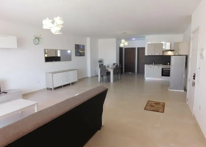 Paradise * Għajnsielem