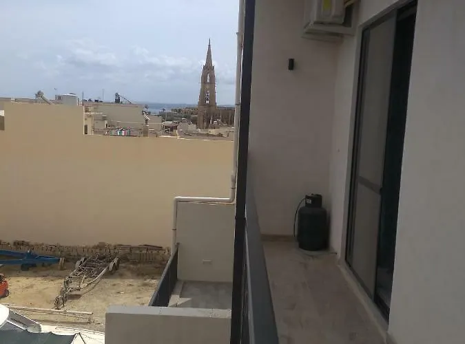 Paradise * Għajnsielem